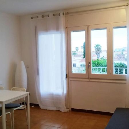 Apartament Amb Piscina エンプリアブラバ エクステリア 写真