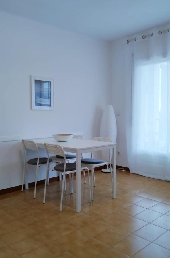 Apartament Amb Piscina エンプリアブラバ エクステリア 写真